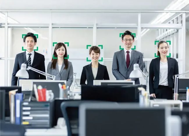 高性能AI顔認証＋自動検温カメラ「Face SC」 | 株式会社マップル